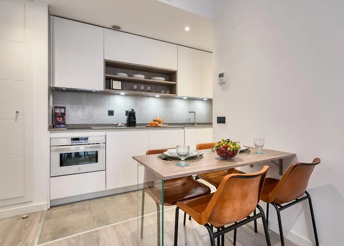 Apartmán Goyeneta 17, By Homing U *